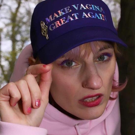 Hats with women's Vagina pins hit the Internet