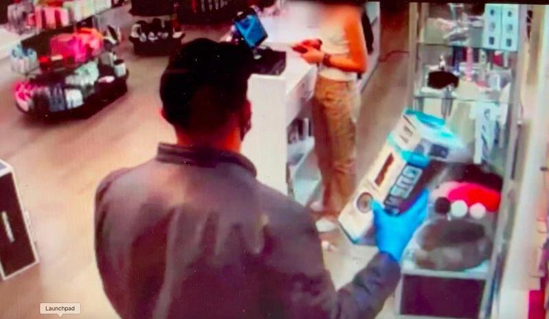 los-angeles-man-robs-adult-store-at-gunpoint-for-sex-toy-2