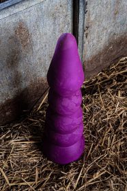 uk-university-students-design-sex-toys-for-cows-3